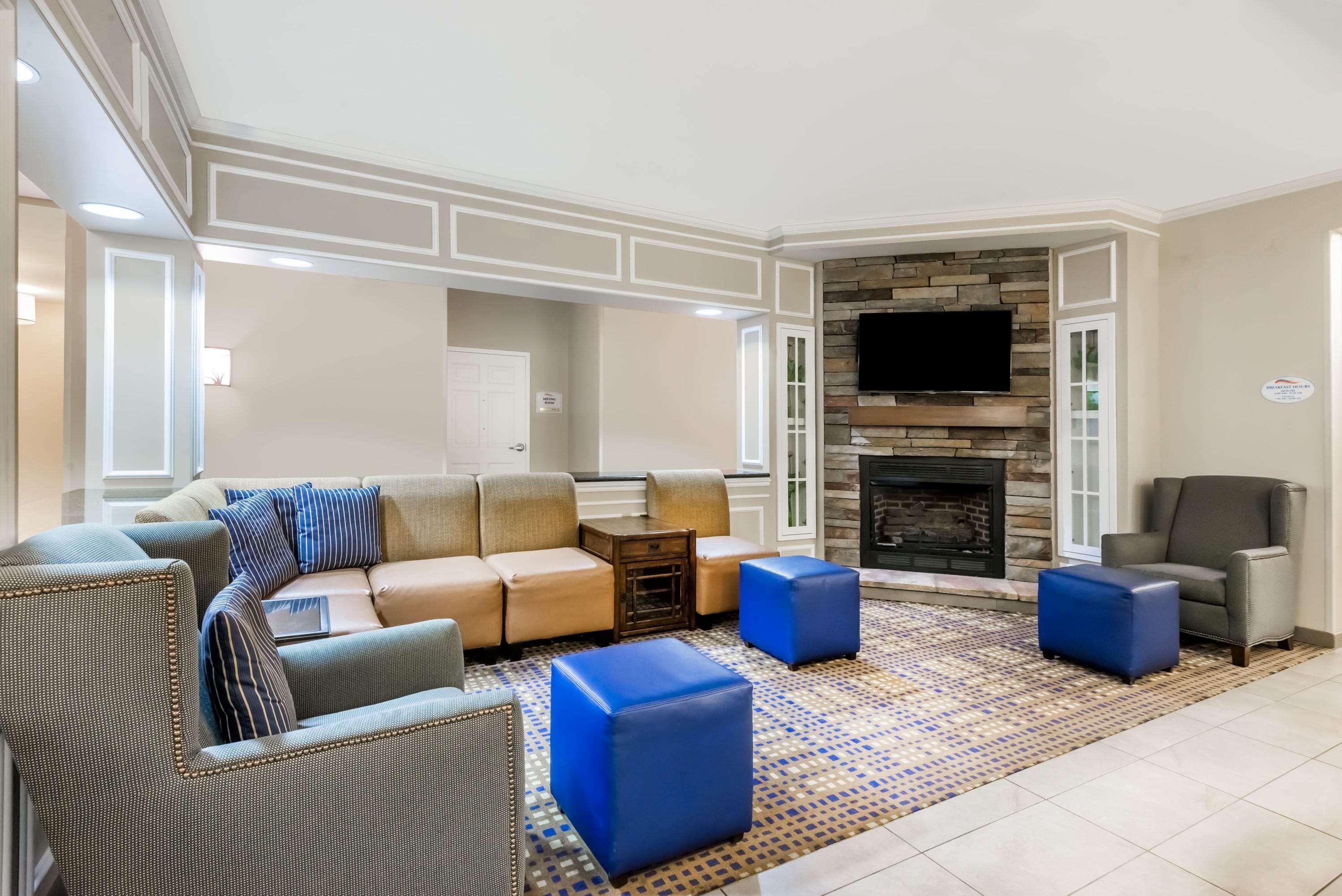 Hotel Baymont By Wyndham Erie à Kearsarge Extérieur photo