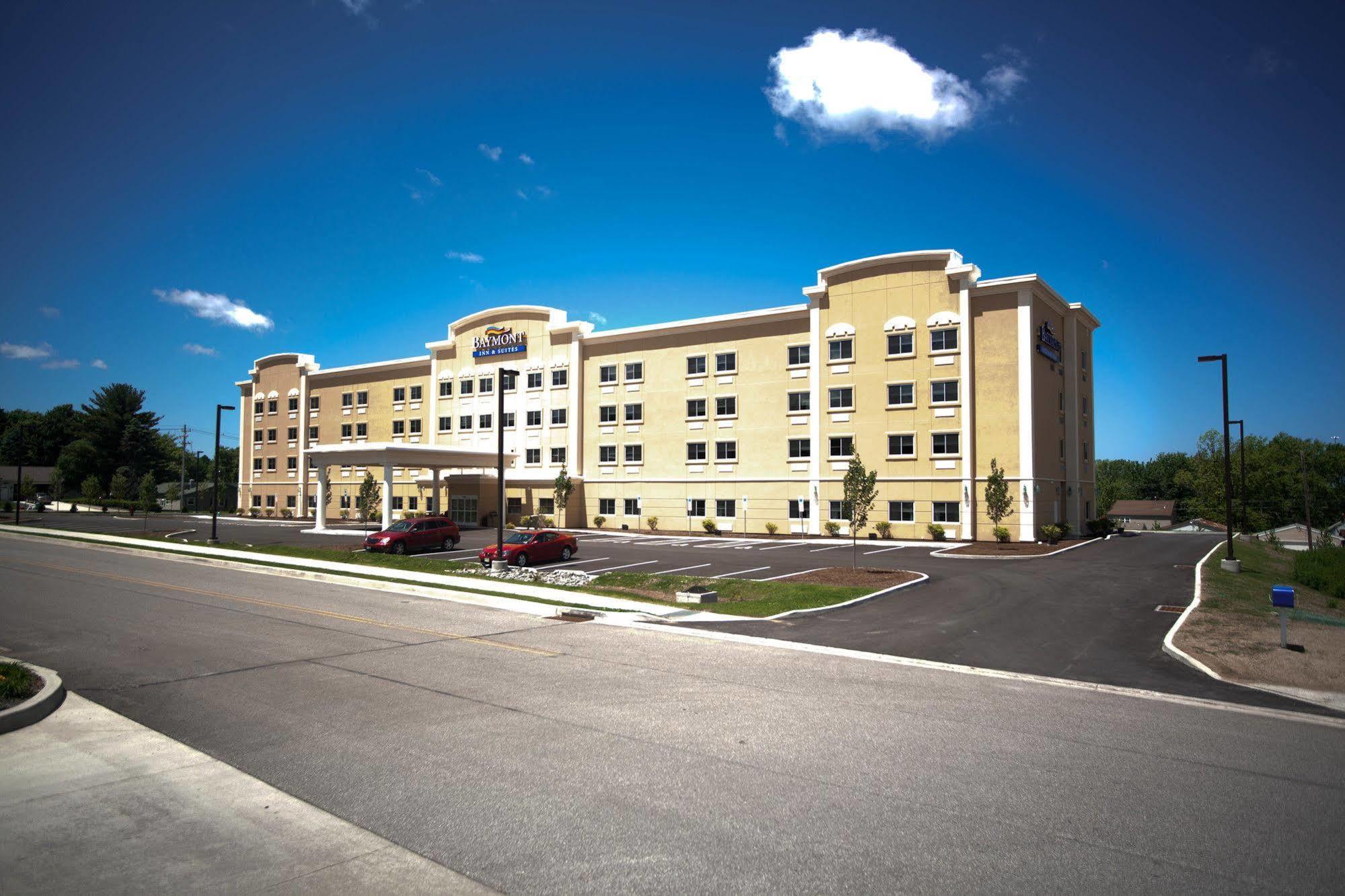 Hotel Baymont By Wyndham Erie à Kearsarge Extérieur photo